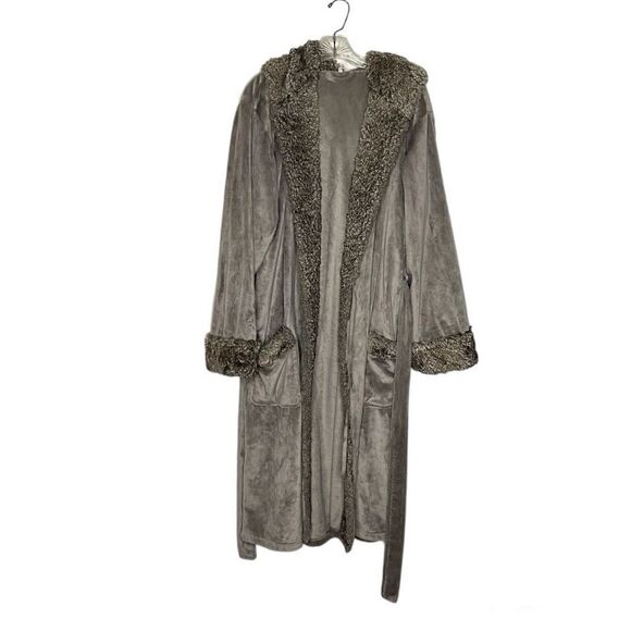 POTTERY BARN Robe Plush Faux Fur Hooded Belted Taupe Size Large - Picture 7 of 11